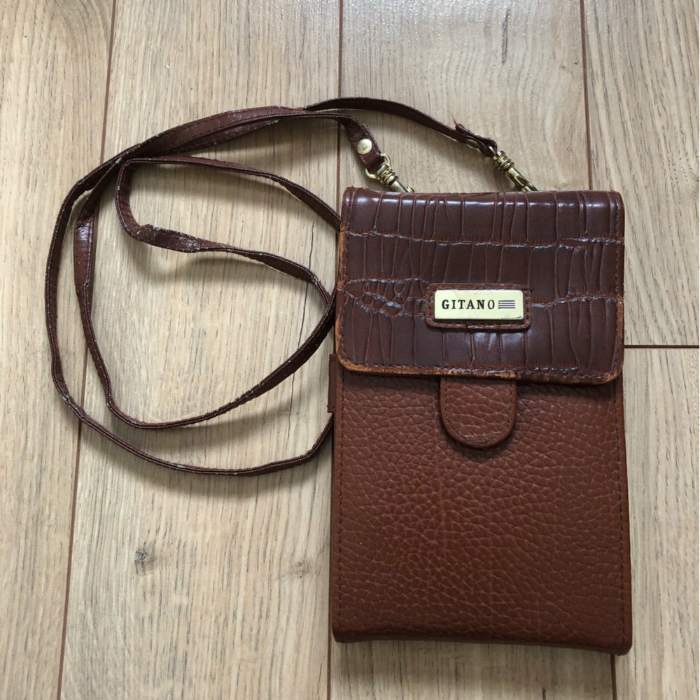 Vintage Brown Gitano mini cross body wallet purse